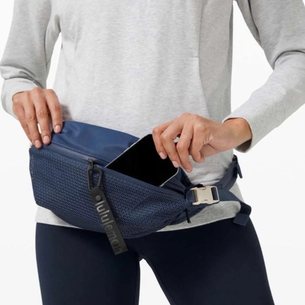 Lululemon all hours belt bag